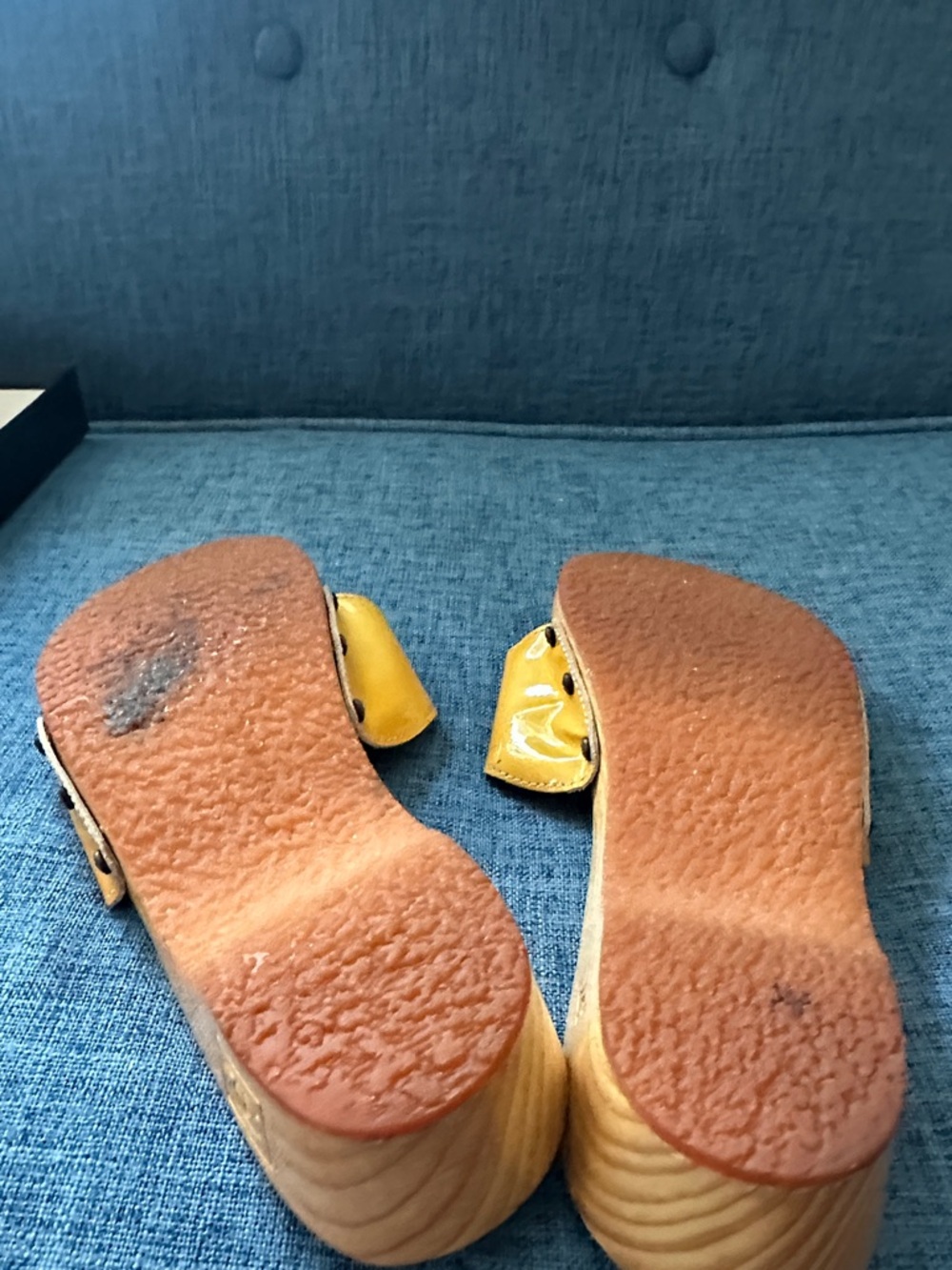 CHANEL Mustard Yellow Leather Slide Sandals with Wood-Effect Footbed - Picture 4 of 6